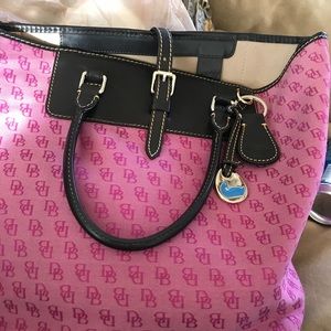 Dooney and Bourke purse.